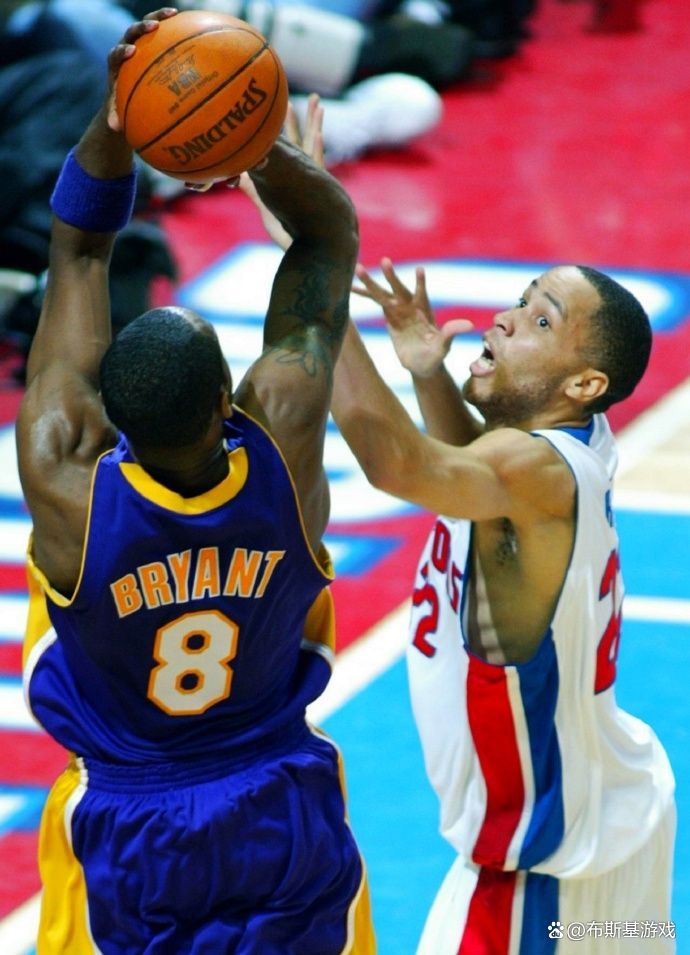 关于土耳其男篮翻盘湖人，汉密尔顿惊艳世界的信息