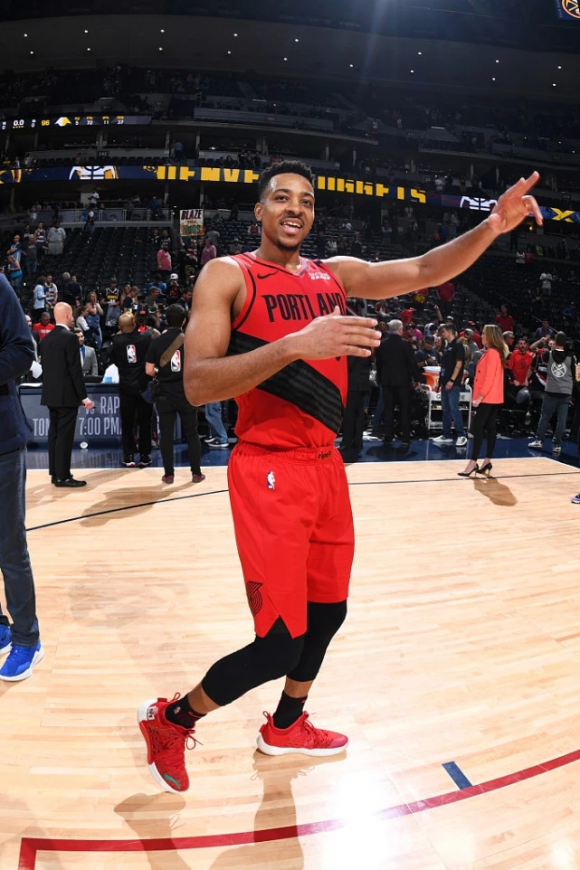 火箭绝杀意大利男篮,麦科勒姆高光表现 火箭绝杀意大利男篮,麦科勒姆高光表现