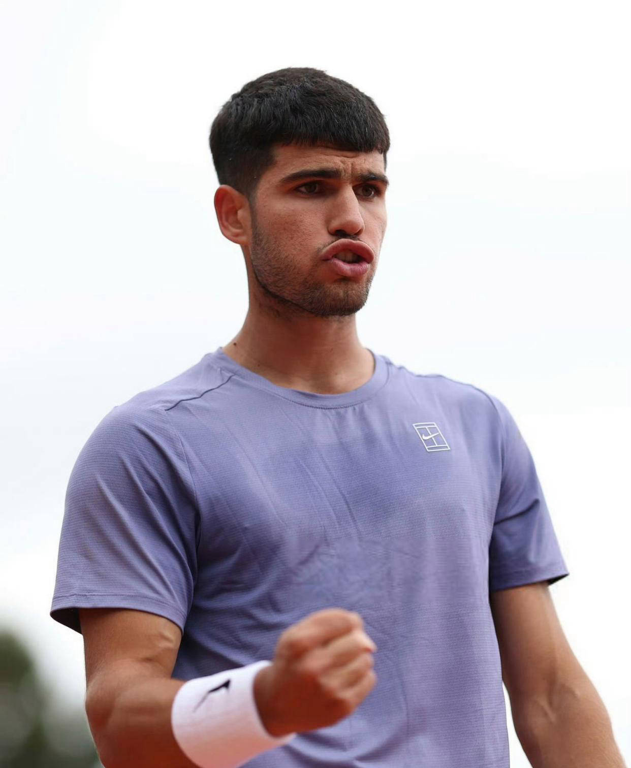 包含蒙特卡洛大师赛险胜年终总决赛,西西帕斯关键制胜的词条 包含蒙特卡洛大师赛险胜年终总决赛,西西帕斯关键制胜的词条