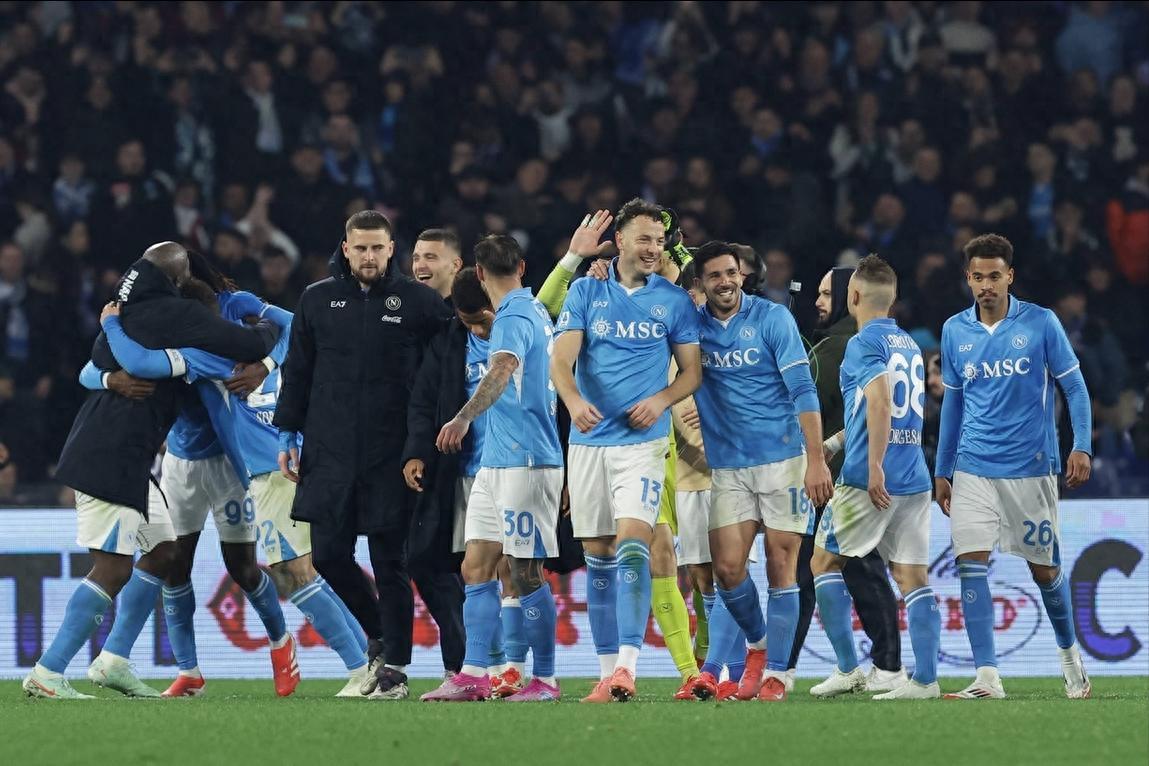 关于那不勒斯中场连续破门,被赞为球队灵魂的信息 关于那不勒斯中场连续破门,被赞为球队灵魂的信息