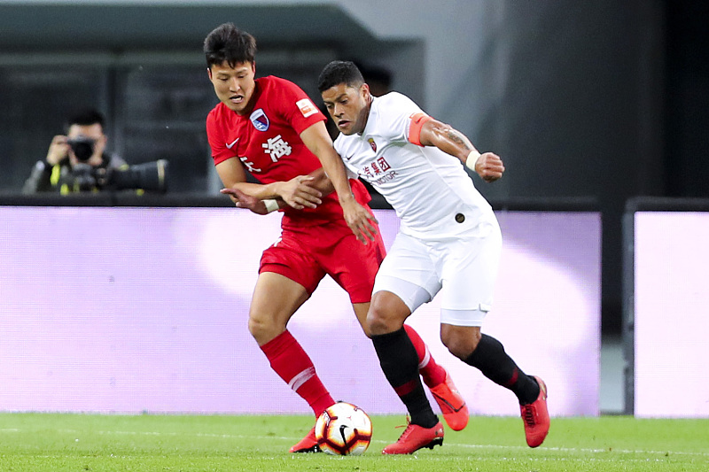 关于转会窗口春季开启,球队内矛盾浮出水面的信息 关于转会窗口春季开启,球队内矛盾浮出水面的信息