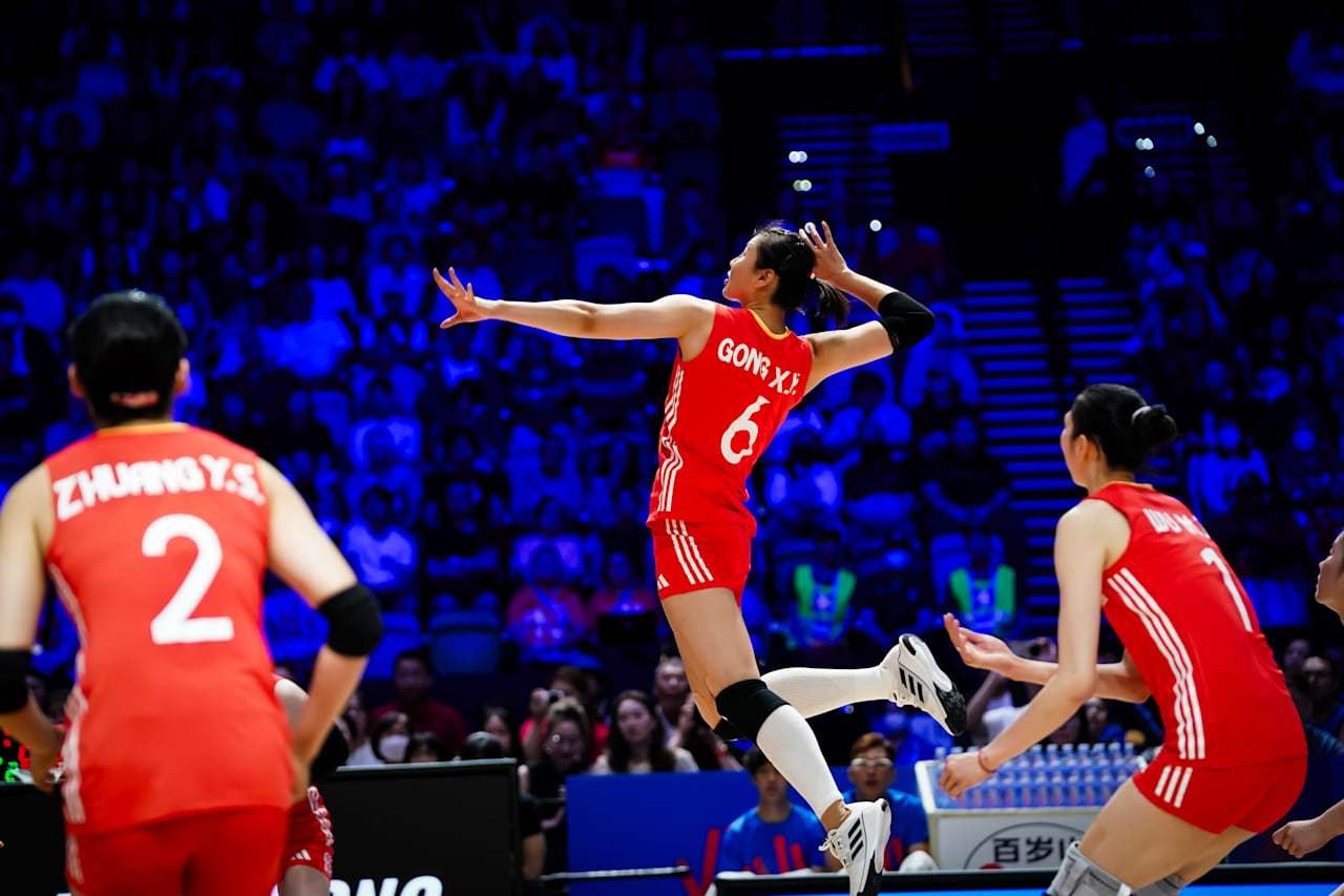 惊艳亮相,球队连战连捷晋级 惊艳亮相,球队连战连捷晋级