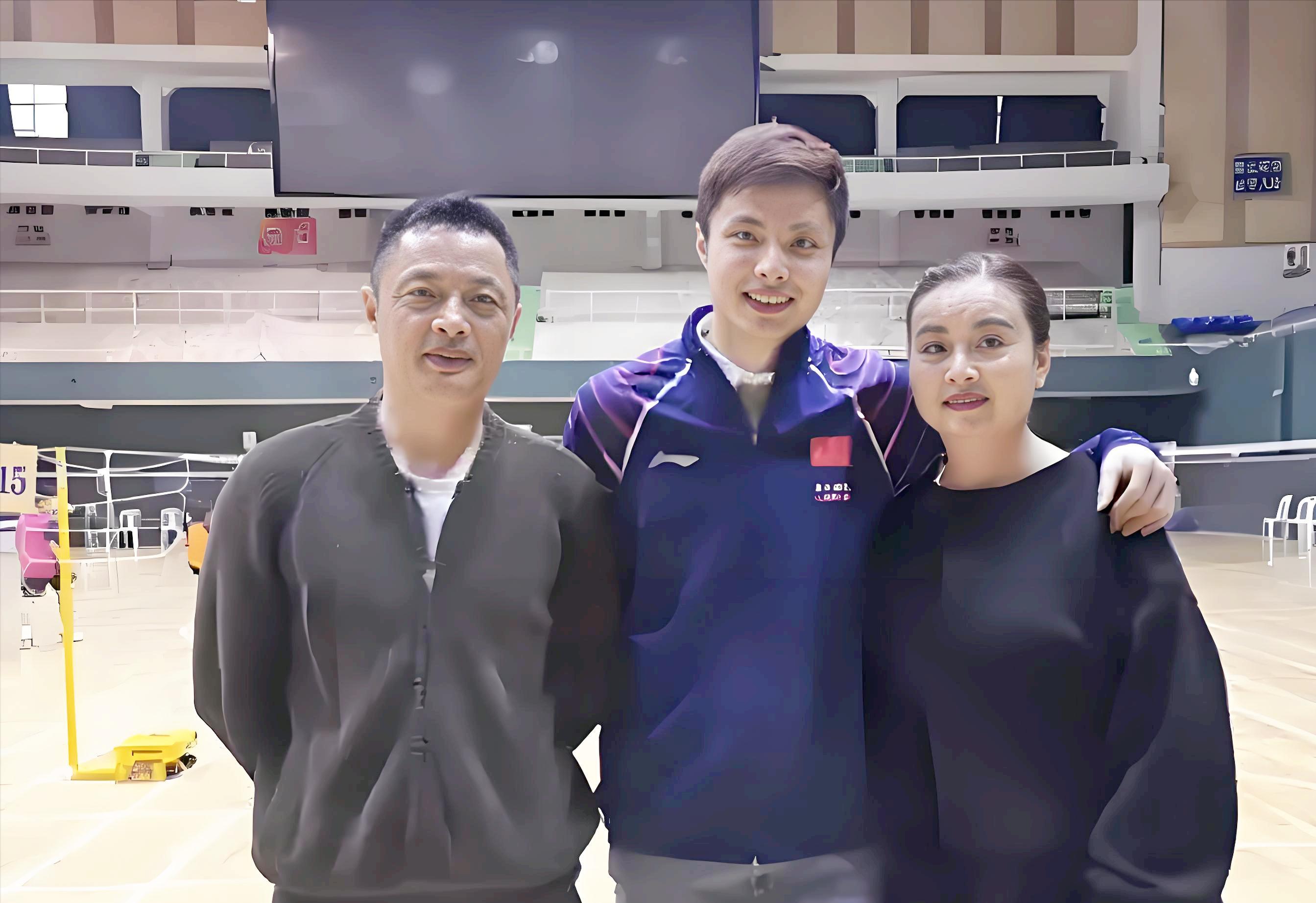 印度队鏖战日本队,石宇奇关键制胜 印度队鏖战日本队,石宇奇关键制胜