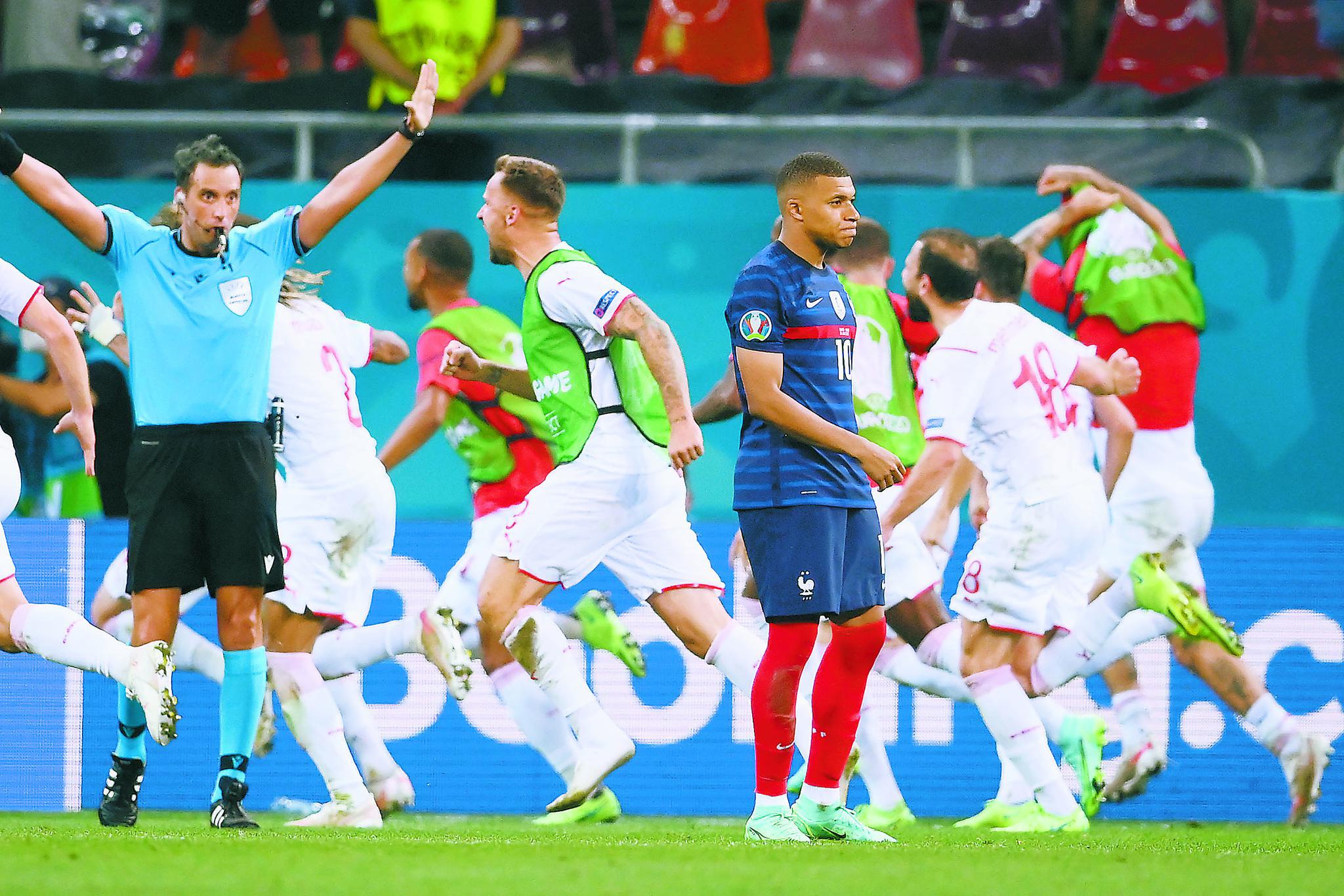 瑞士鏖战奥地利，穆勒点燃赛场