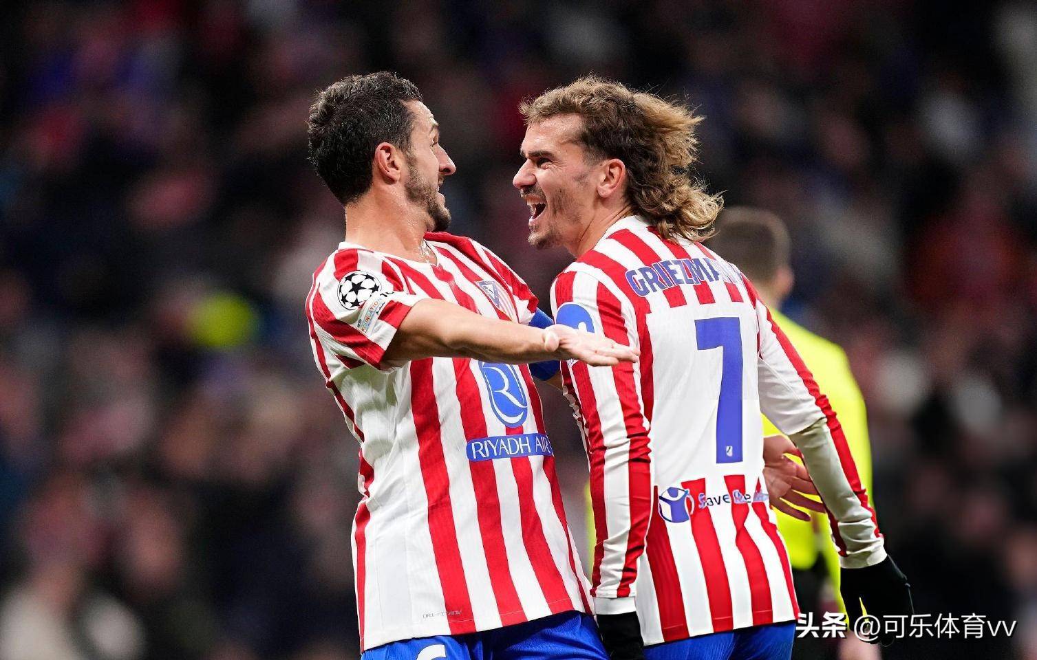 包含国际米兰碾压曼联，格列兹曼扛起全队的词条