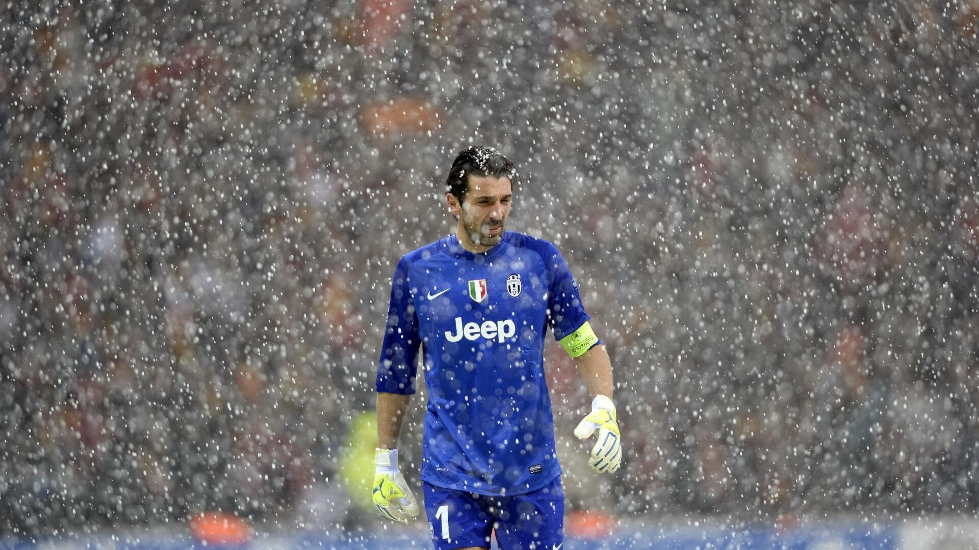 当北欧神话遇上北非奇迹,凯恩在世界杯的加冕与突尼斯的不朽三分钟