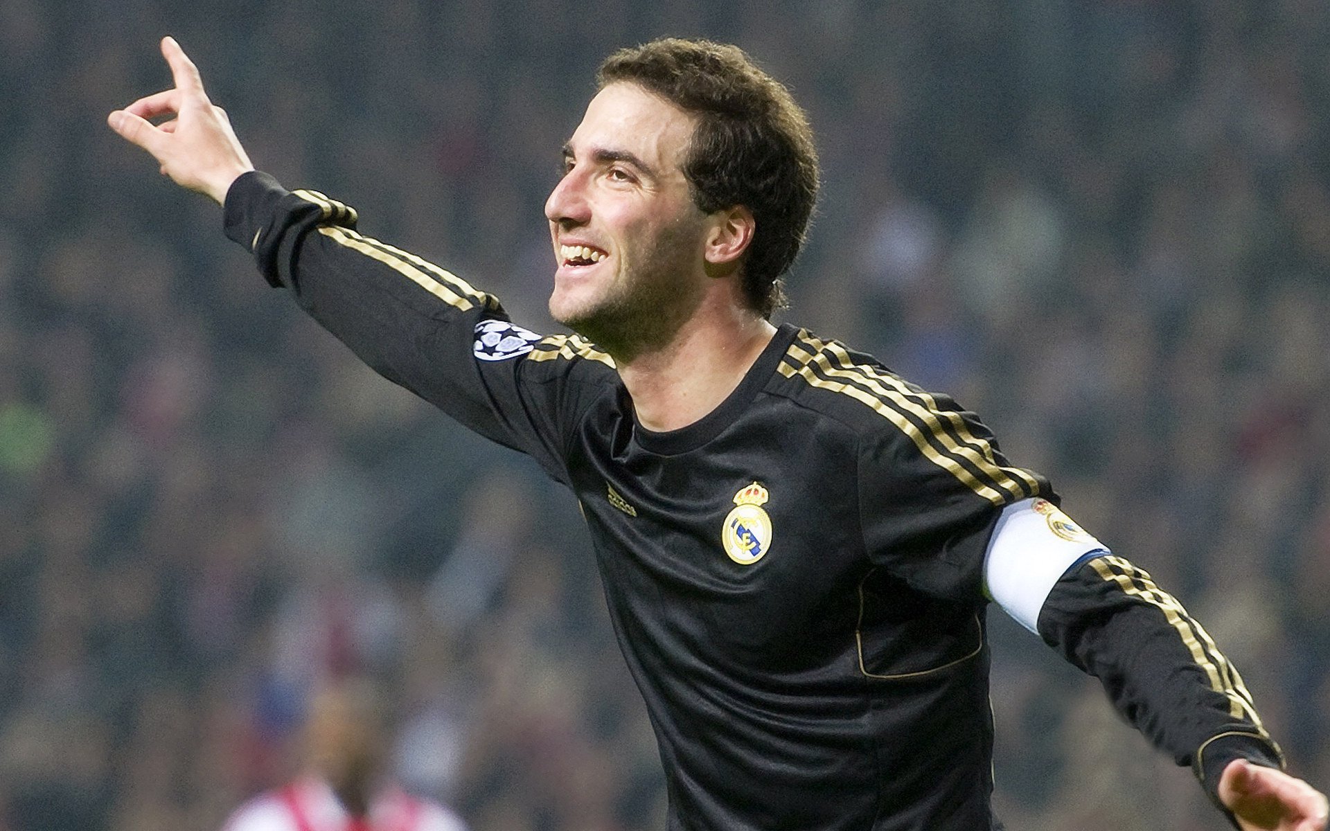 小贾伦爆发，北京队单节拉开辽宁队