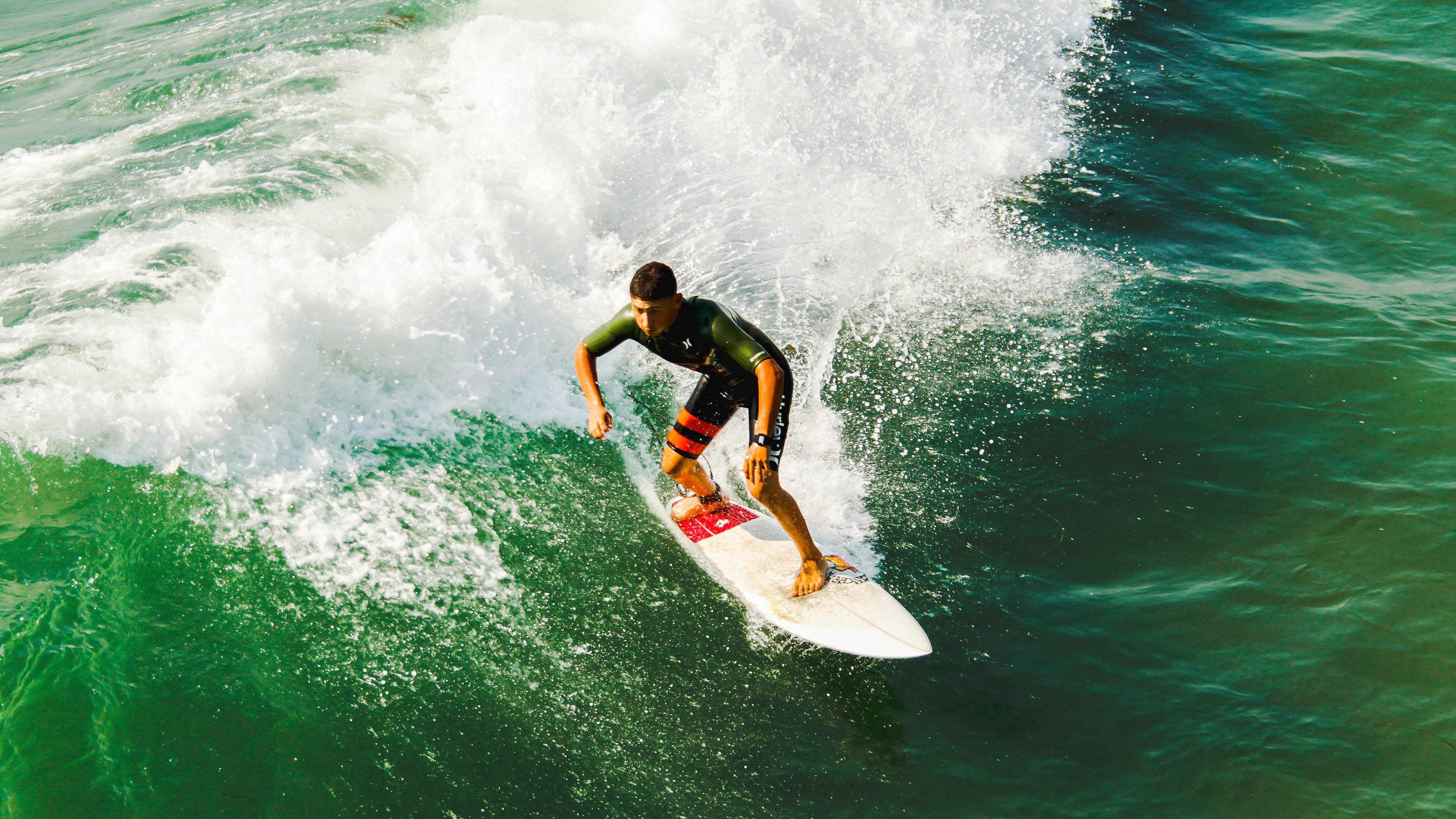 跨越时空的统治力，从广东队碾压太阳到米切尔的欧冠决赛接管